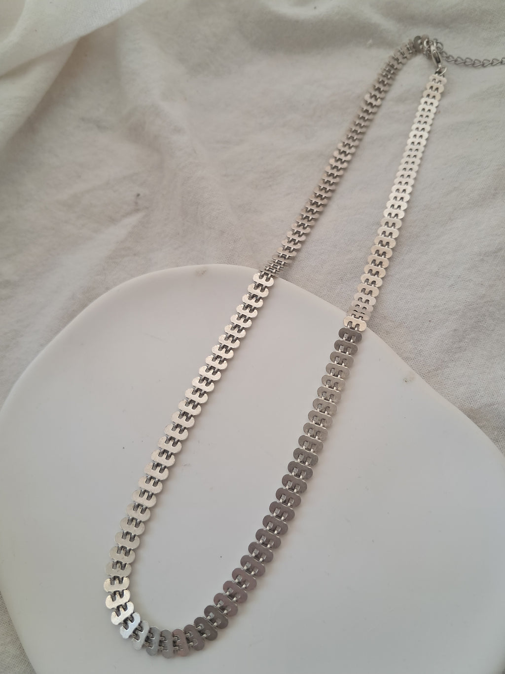 Αλυσίδα Ήβη