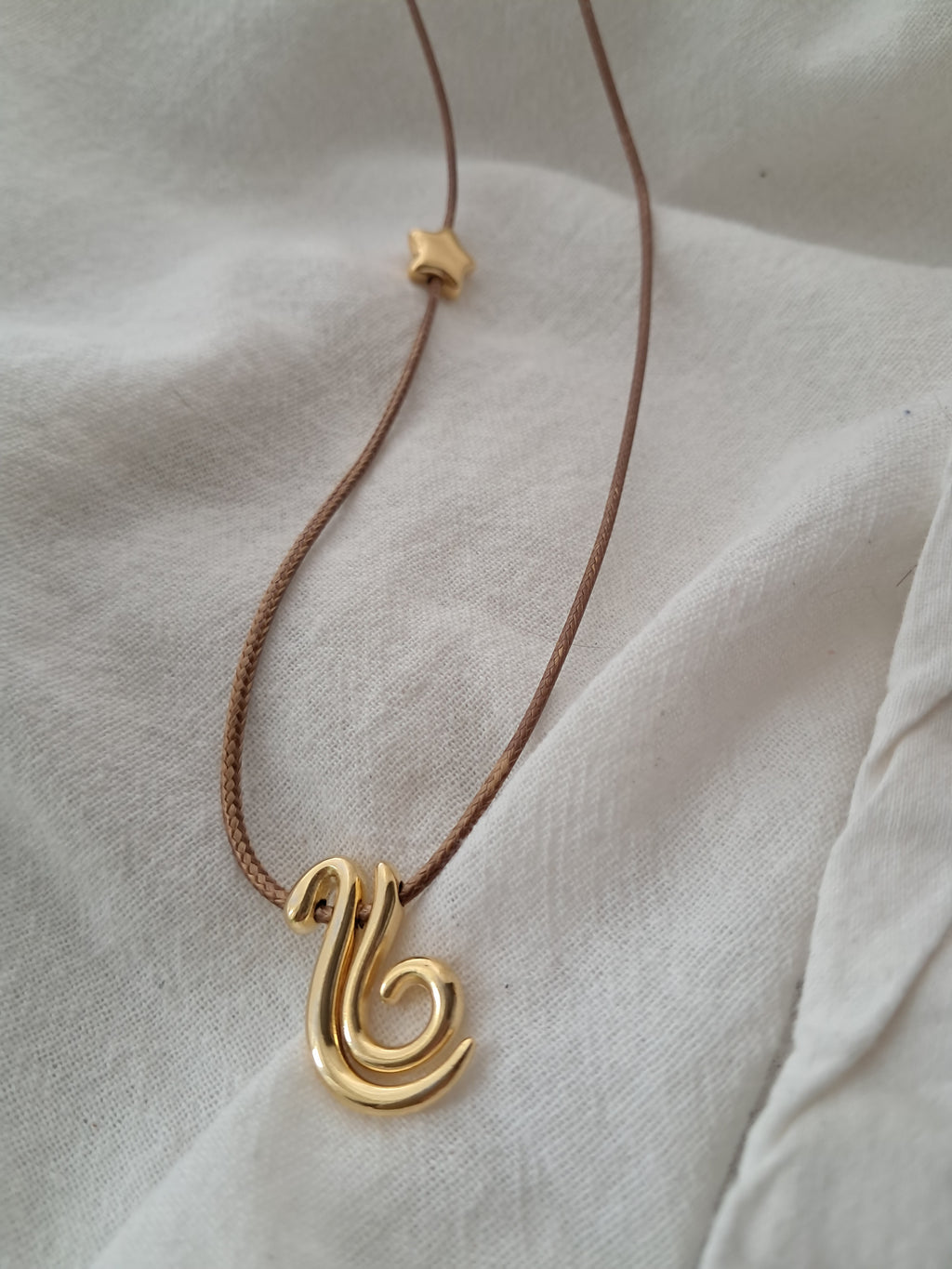 Γουρια Κολιέ 2026