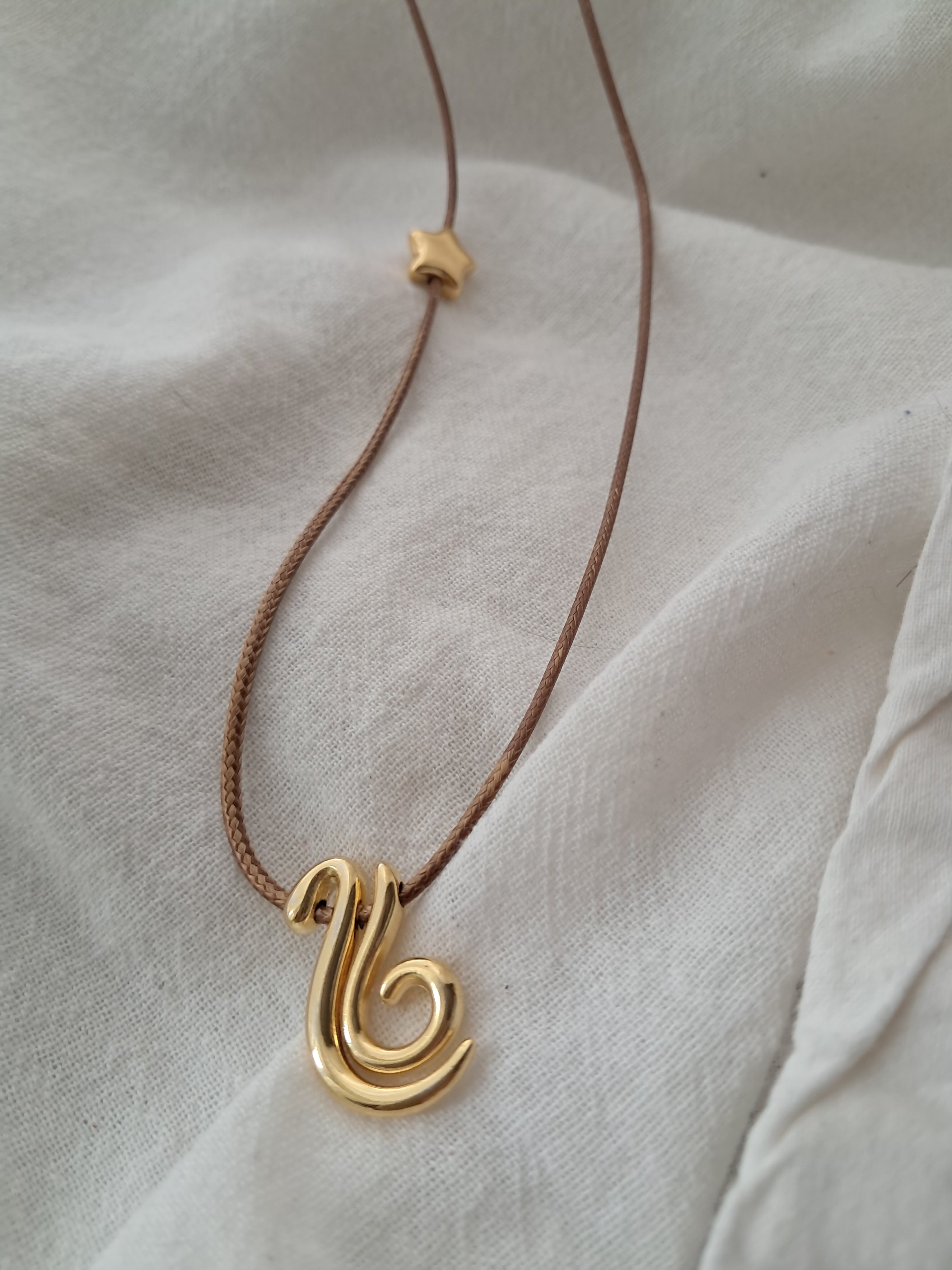 Γουρια Κολιέ 2026