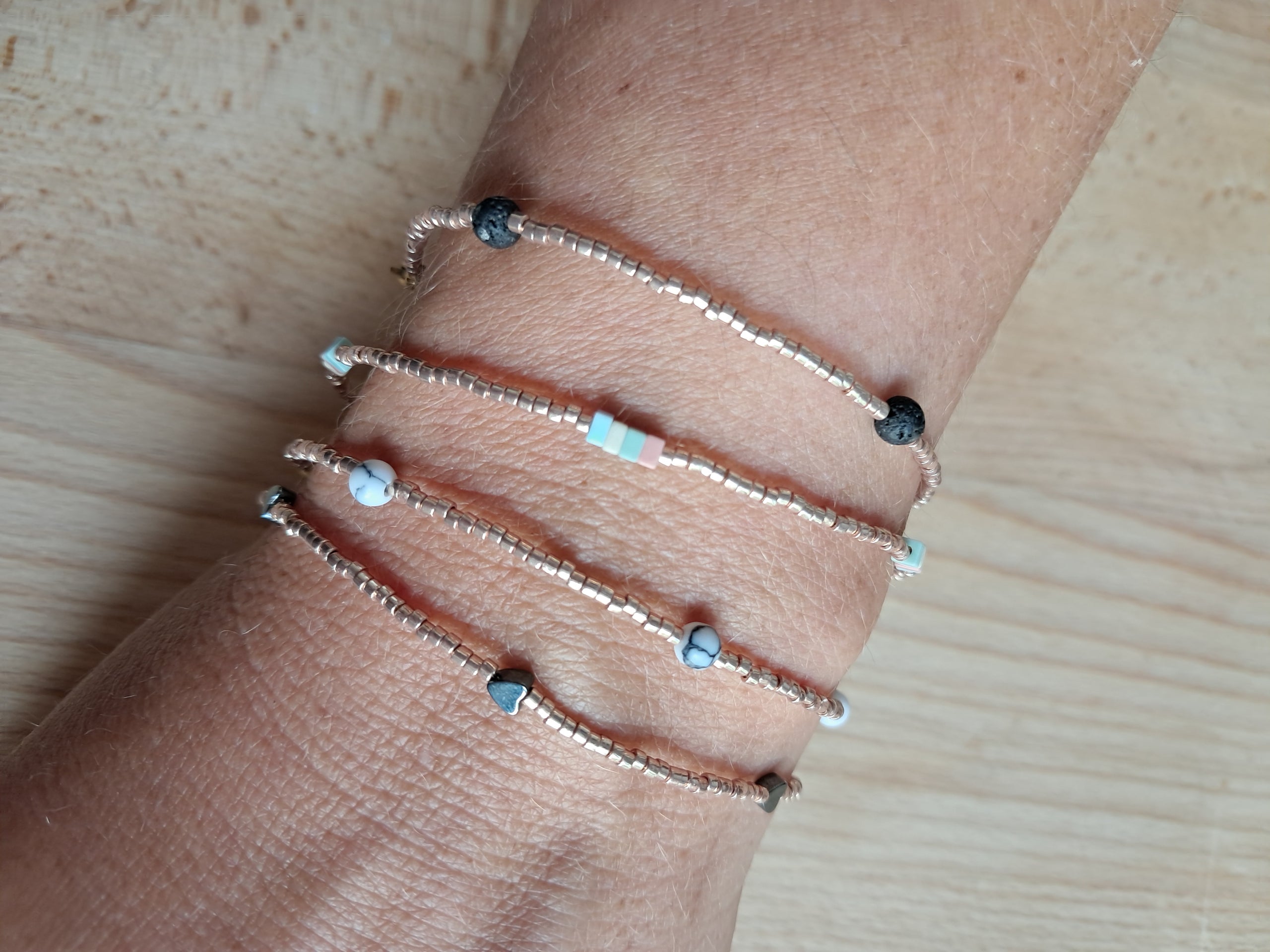 Βραχιολι με ημιπολύτιμες